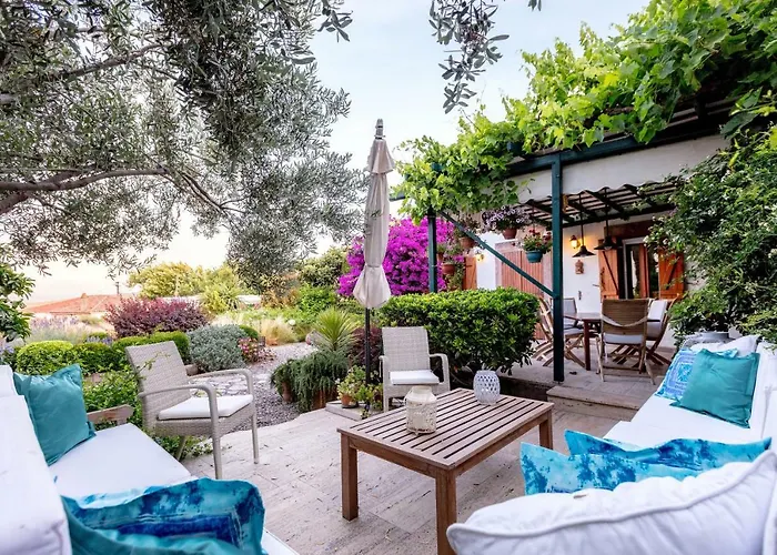 Begonvilla Evleri Ayvalı