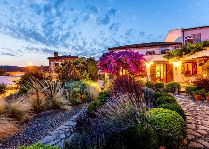 Aparthotel Begonvilla Evleri *